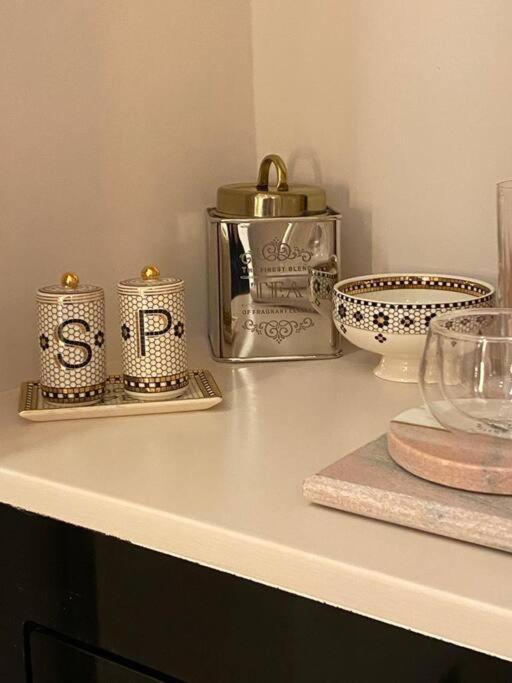 Luxury Georgian Apartment - 5 Minute Walk To Spa Bath Ngoại thất bức ảnh