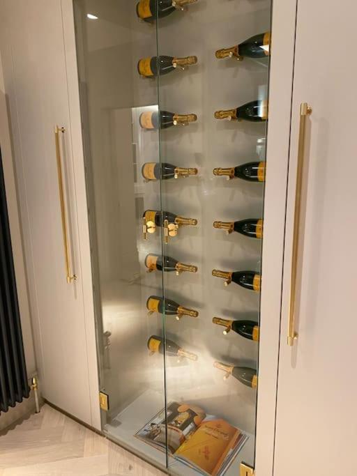 Luxury Georgian Apartment - 5 Minute Walk To Spa Bath Ngoại thất bức ảnh
