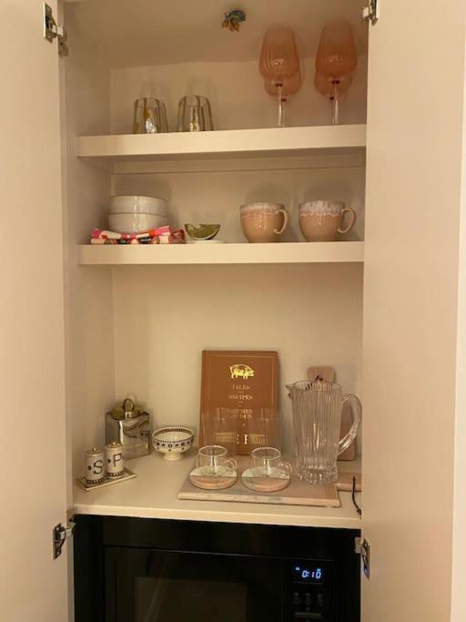 Luxury Georgian Apartment - 5 Minute Walk To Spa Bath Ngoại thất bức ảnh