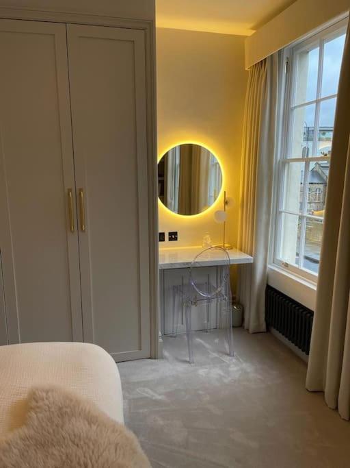 Luxury Georgian Apartment - 5 Minute Walk To Spa Bath Ngoại thất bức ảnh